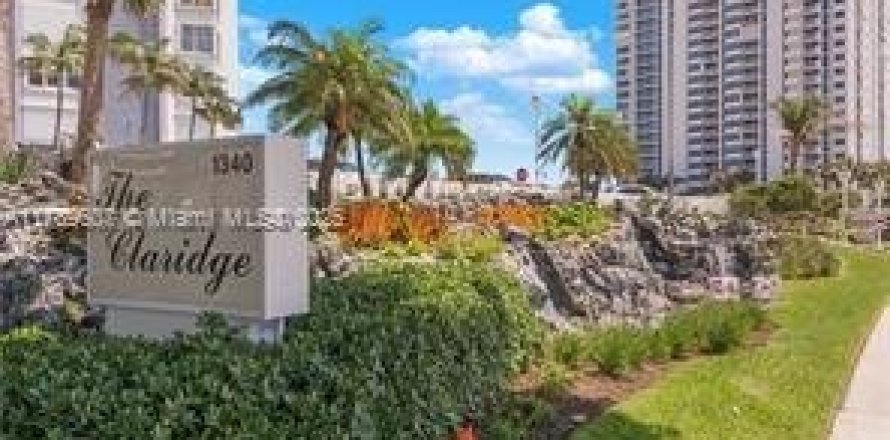 Condo à Pompano Beach, Floride, 2 chambres № 1646294