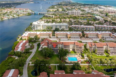 Condominio en venta en Sarasota, Florida, 2 dormitorios, 128.86 m2 № 2223617 - foto 2