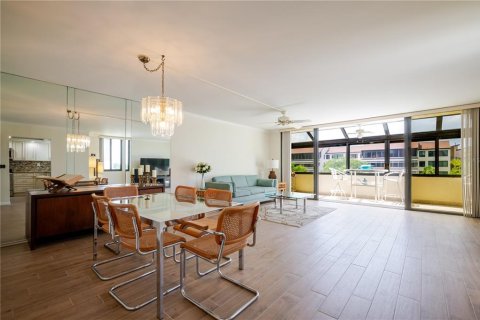 Condominio en venta en Sarasota, Florida, 2 dormitorios, 128.86 m2 № 2223617 - foto 19