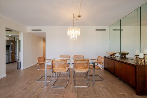 Condominio en venta en Sarasota, Florida, 2 dormitorios, 128.86 m2 № 2223617 - foto 21