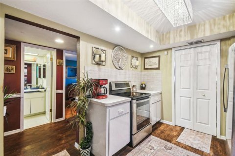 Condominio en venta en Port Richey, Florida, 2 dormitorios, 117.43 m2 № 1543042 - foto 9