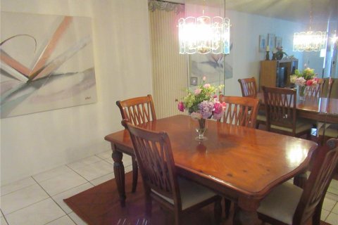 Condominio en alquiler en Clearwater, Florida, 2 dormitorios, 102.19 m2 № 2151245 - foto 9
