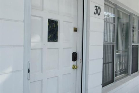 Condominio en alquiler en Clearwater, Florida, 2 dormitorios, 102.19 m2 № 2151245 - foto 2