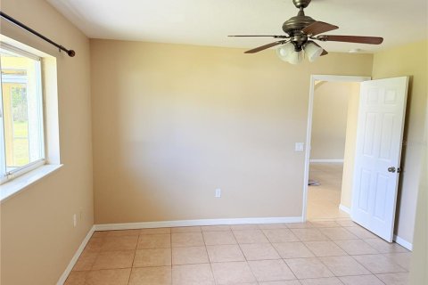 Casa en venta en Port Charlotte, Florida, 3 dormitorios, 116.03 m2 № 2433536 - foto 5