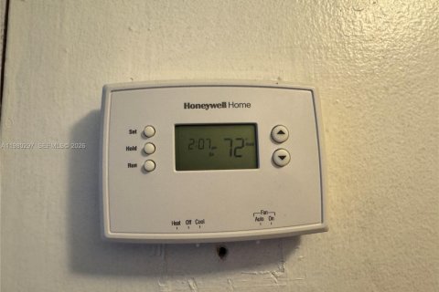 Купить кондоминиум в Маргит, Флорида 2 спальни, 92.9м2, № 2043511 - фото 18