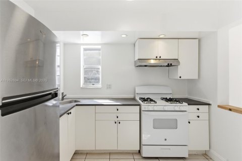 Купить кондоминиум в Пайнкрест, Флорида 1 спальня, 65.03м2, № 2025750 - фото 10