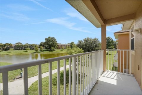 Townhouse in Sanford, Florida 3 bedrooms, 130.9 sq.m. № 2210234 - photo 14
