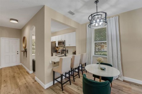 Townhouse in Sanford, Florida 3 bedrooms, 130.9 sq.m. № 2210234 - photo 6
