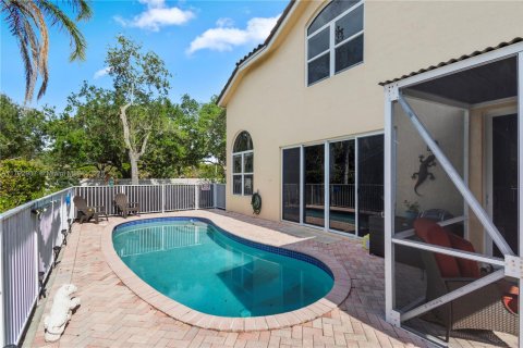 House in Coral Springs, Florida 4 bedrooms, 202.53 sq.m. № 1712222 - photo 20