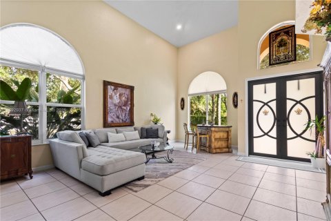 House in Coral Springs, Florida 4 bedrooms, 202.53 sq.m. № 1712222 - photo 5