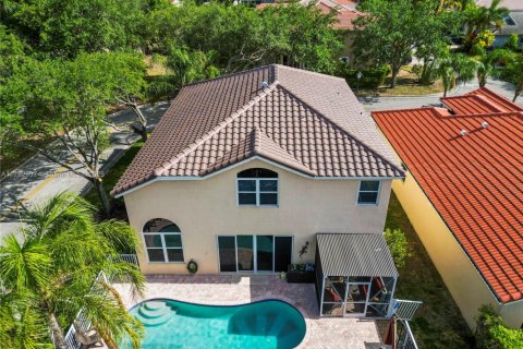 House in Coral Springs, Florida 4 bedrooms, 202.53 sq.m. № 1712222 - photo 21