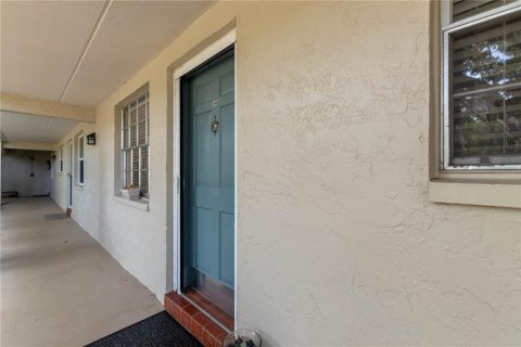 Condo in Dunedin, Florida, 2 bedrooms  № 1877446 - photo 4