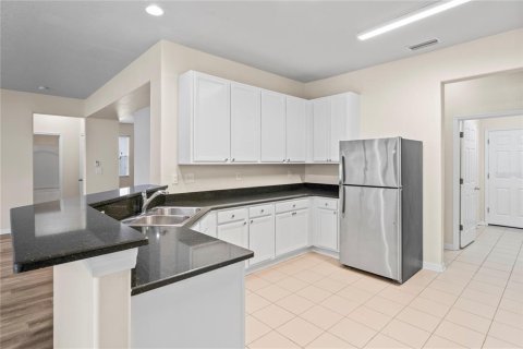 Casa en venta en Wesley Chapel, Florida, 5 dormitorios, 322.74 m2 № 1792691 - foto 5