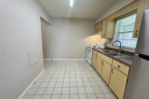 Appartement à louer à Leesburg, Floride: 3 chambres, 74.32 m2 № 2104723 - photo 5