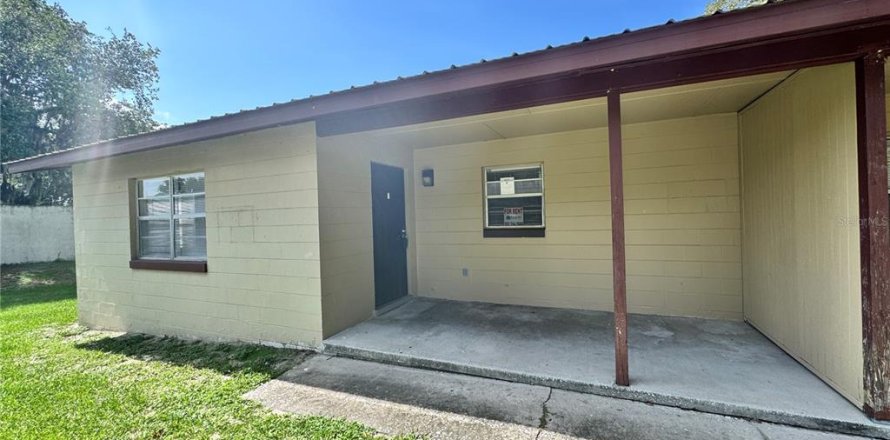 Appartement à Leesburg, Floride 3 chambres, 74.32 m2 № 2104723