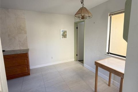Снять в аренду виллу или дом в Палм-Кост, Флорида 3 комнаты, 154.68м2, № 1578500 - фото 20