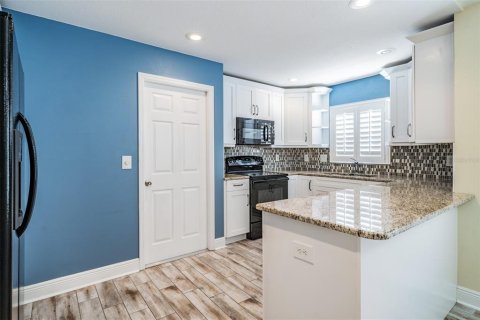 Casa en venta en San Antonio, Florida, 2 dormitorios, 129.88 m2 № 1560256 - foto 28