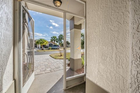 Casa en venta en San Antonio, Florida, 2 dormitorios, 129.88 m2 № 1560256 - foto 2