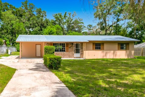 Villa ou maison à Ocala, Floride 3 chambres, 114.27 m2 № 2229101