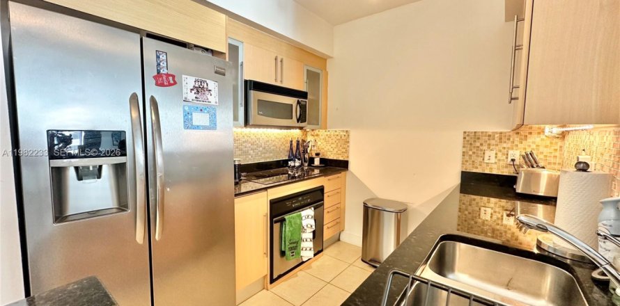 Condo à Miami, Floride, 1 chambre № 2080202
