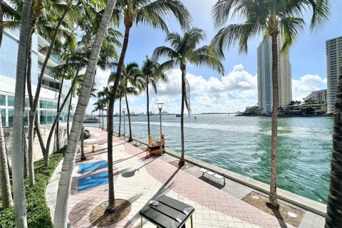 Copropriété à vendre à Miami, Floride: 1 chambre, 78.6 m2 № 2080202 - photo 24
