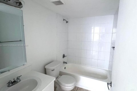 Appartement à louer à Miami, Floride: 2 chambres, 92.16 m2 № 1830605 - photo 21