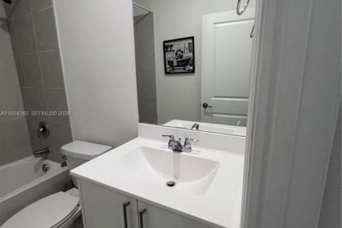 Adosado en alquiler en Homestead, Florida, 3 dormitorios, 129.41 m2 № 2008337 - foto 18