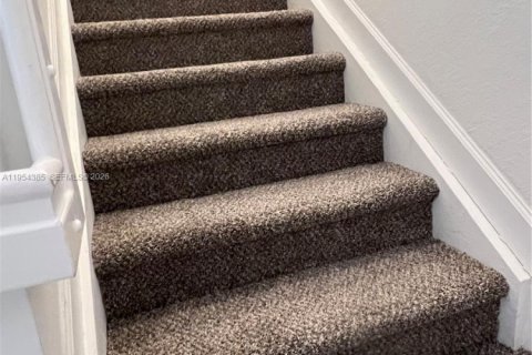 Adosado en alquiler en Homestead, Florida, 3 dormitorios, 129.41 m2 № 2008337 - foto 14