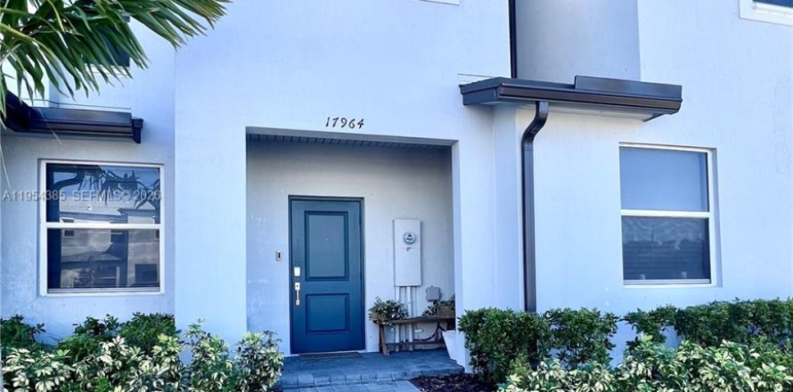 Adosado en Homestead, Florida 3 dormitorios, 129.41 m2 № 2008337