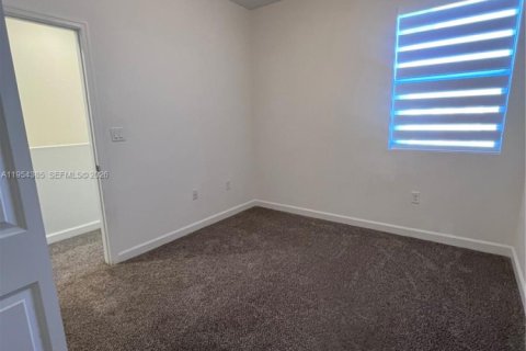 Adosado en alquiler en Homestead, Florida, 3 dormitorios, 129.41 m2 № 2008337 - foto 25