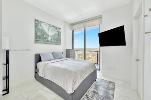 Copropriété à louer à Miami, Floride: 3 chambres, 153.2 m2 № 1981357 - photo 21