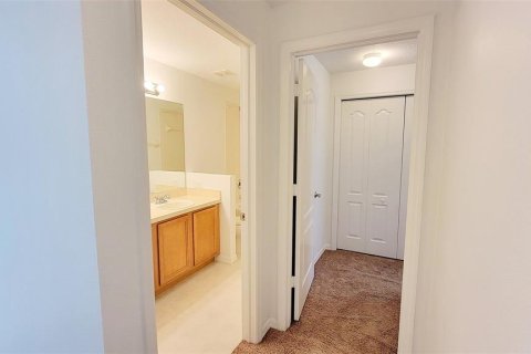 Casa en alquiler en Tampa, Florida, 4 dormitorios, 201.97 m2 № 1767951 - foto 13