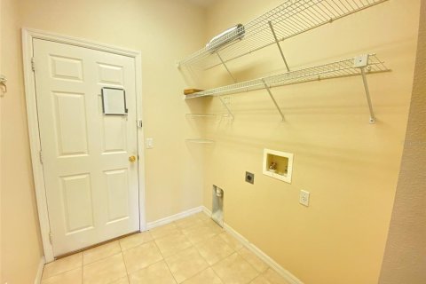 Casa en alquiler en Kissimmee, Florida, 2 dormitorios, 168.71 m2 № 1820569 - foto 12