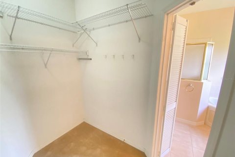 Casa en alquiler en Kissimmee, Florida, 2 dormitorios, 168.71 m2 № 1820569 - foto 25