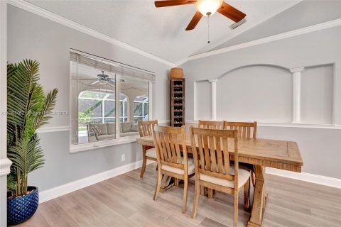 House in Jupiter, Florida 3 bedrooms, 178 sq.m. № 1860704 - photo 4