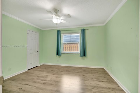 House in Jupiter, Florida 3 bedrooms, 178 sq.m. № 1860704 - photo 11