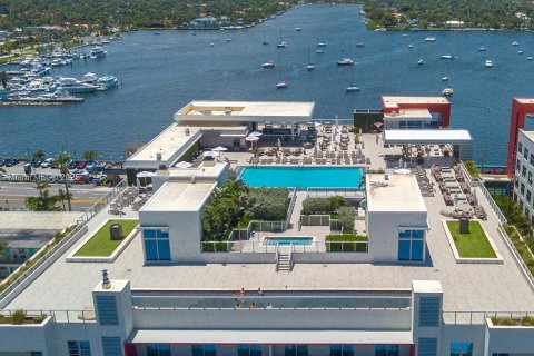 Hotel en venta en Hollywood, Florida, 2 dormitorios, 88.16 m2 № 1959067 - foto 24