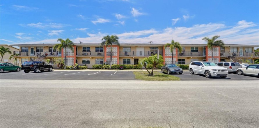Condo in Fort Lauderdale, Florida, 1 bedroom  № 1796260