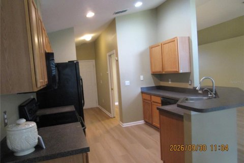 House in Clermont, Florida 3 bedrooms, 160.16 sq.m. № 2395977 - photo 3