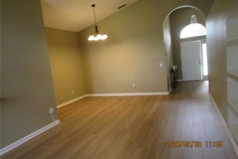 House in Clermont, Florida 3 bedrooms, 160.16 sq.m. № 2395977 - photo 11