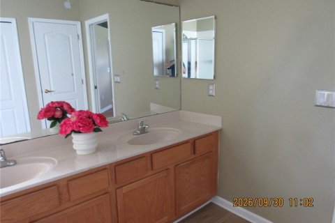 House in Clermont, Florida 3 bedrooms, 160.16 sq.m. № 2395977 - photo 22