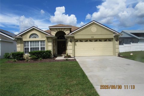 House in Clermont, Florida 3 bedrooms, 160.16 sq.m. № 2395977 - photo 14