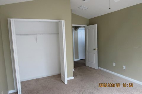 House in Clermont, Florida 3 bedrooms, 160.16 sq.m. № 2395977 - photo 17
