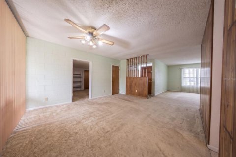 Villa ou maison à vendre à Orlando, Floride: 4 chambres, 132.2 m2 № 2419547 - photo 10