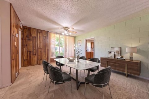 Villa ou maison à vendre à Orlando, Floride: 4 chambres, 132.2 m2 № 2419547 - photo 12