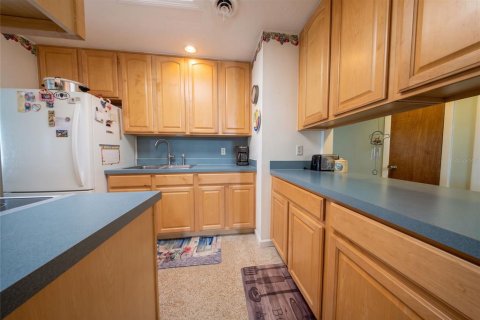 Villa ou maison à vendre à Orlando, Floride: 4 chambres, 132.2 m2 № 2419547 - photo 16