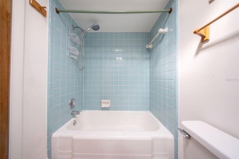 Villa ou maison à vendre à Orlando, Floride: 4 chambres, 132.2 m2 № 2419547 - photo 29