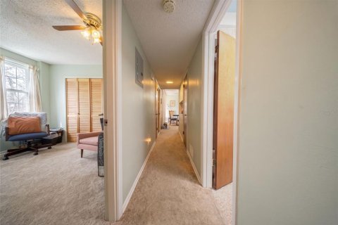 Villa ou maison à vendre à Orlando, Floride: 4 chambres, 132.2 m2 № 2419547 - photo 17