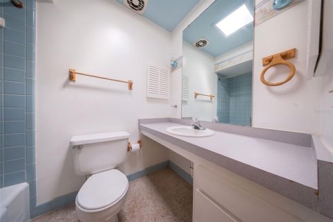 Villa ou maison à vendre à Orlando, Floride: 4 chambres, 132.2 m2 № 2419547 - photo 28