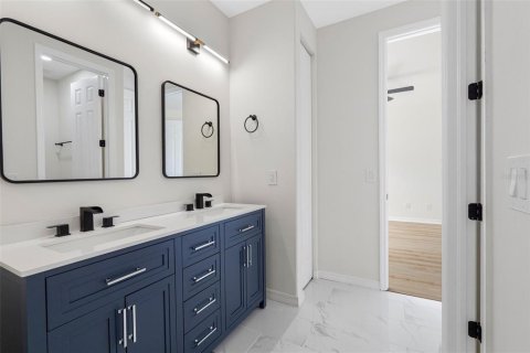 Купить виллу или дом в Сарасота, Флорида 7 комнат, 309.27м2, № 1905217 - фото 13